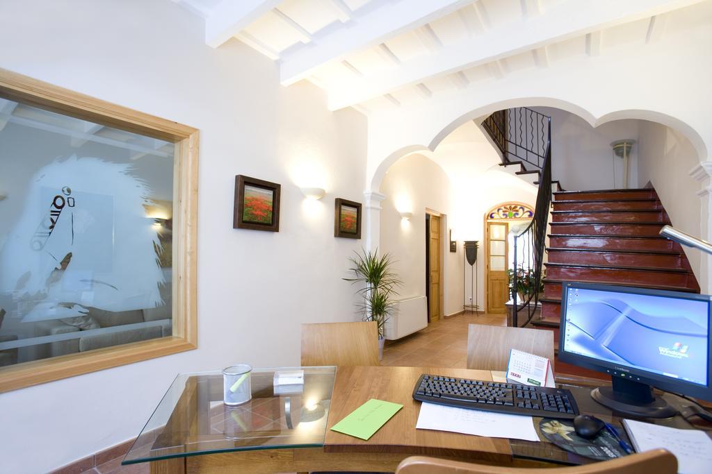 Hotel Es Mercadal Ngoại thất bức ảnh
