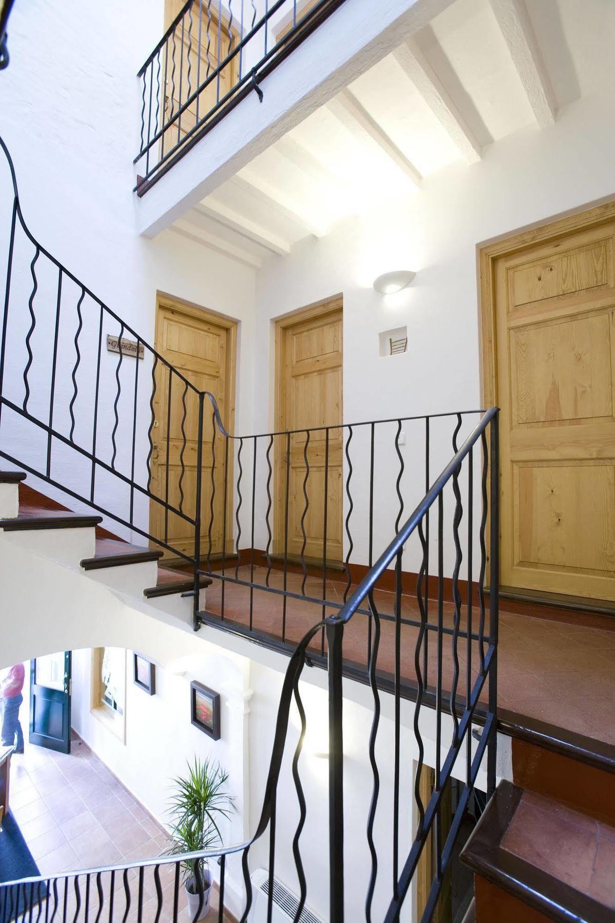 Hotel Es Mercadal Ngoại thất bức ảnh